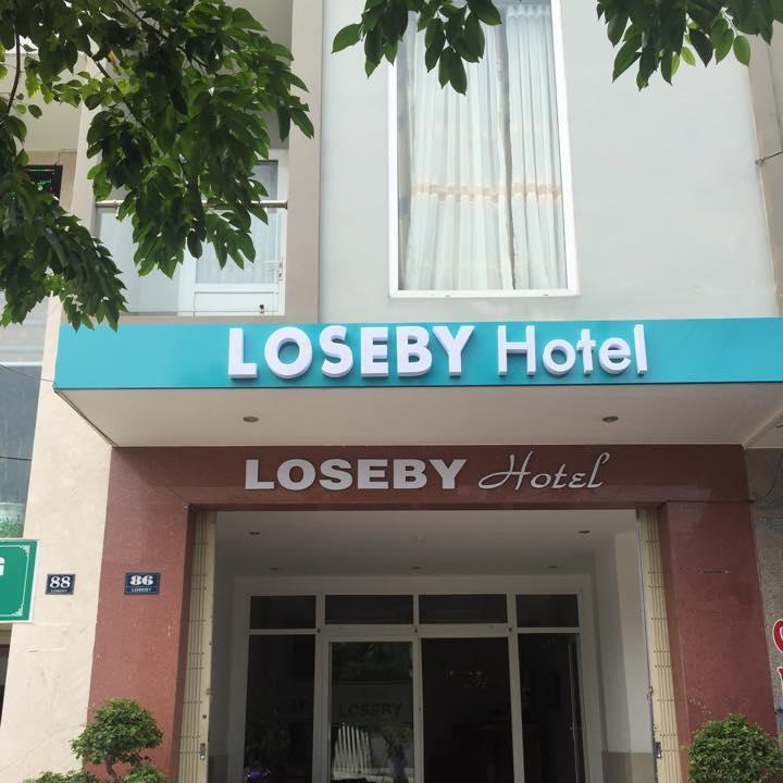Loseby Hotel Дананг Екстериор снимка